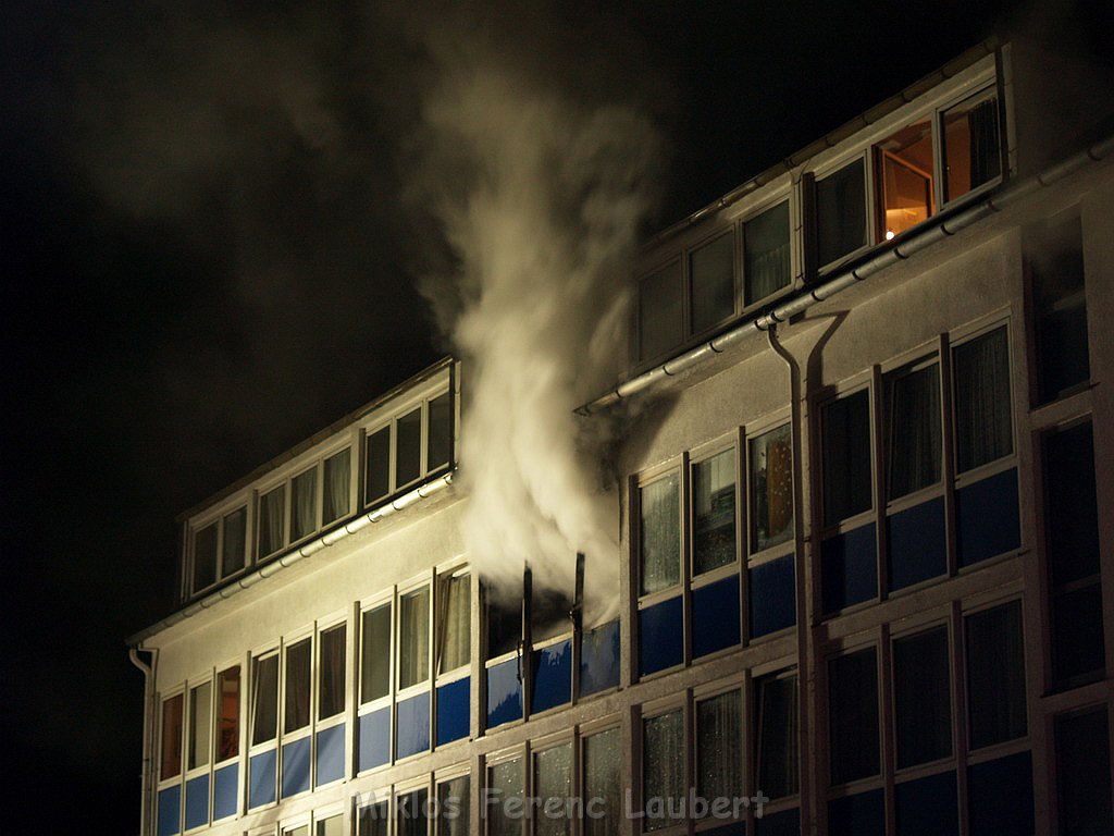 Feuer 3 Koeln Hoehenberg Bochumerstr 020.JPG